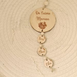 Suspension cœur "Maman" motif bouquet