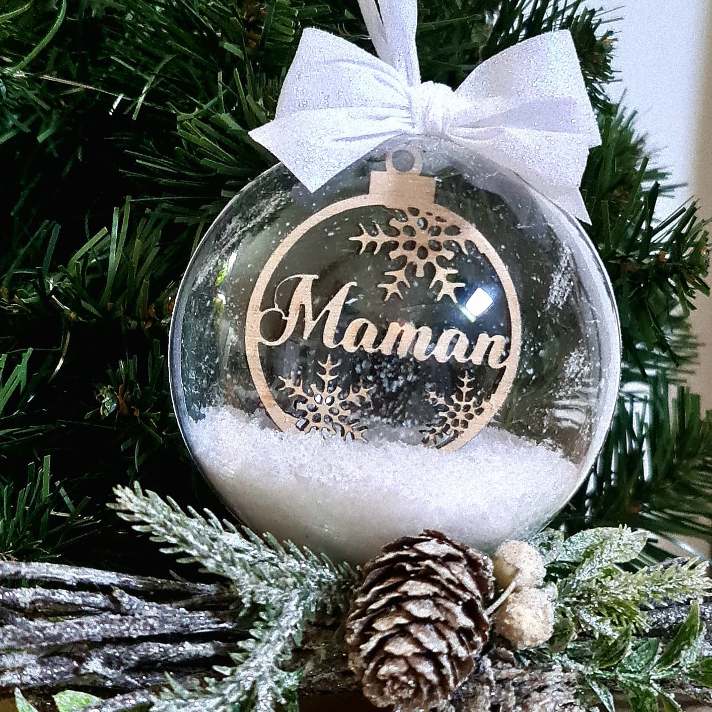 Boule de Noël neige