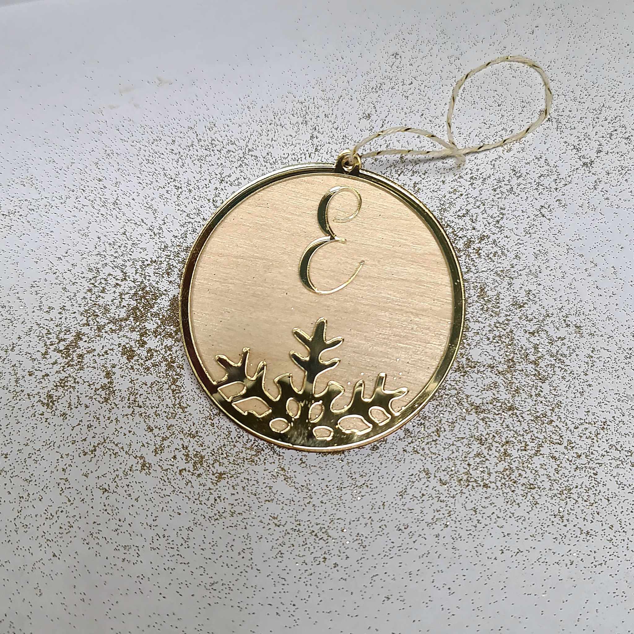 Boule de Noël bois et plexi personnalisable